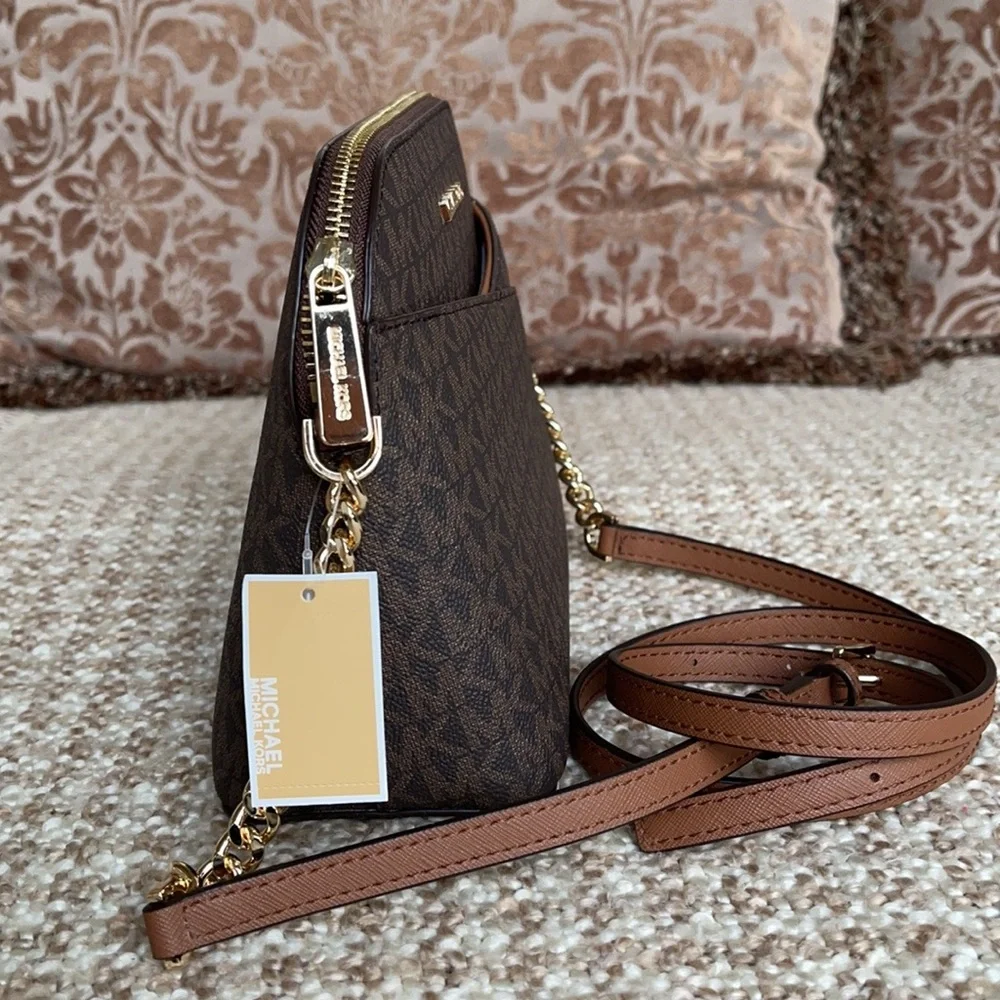 Michael Kors Jet Set Travel Medium Dome Crossbody - Picture 16 of 16